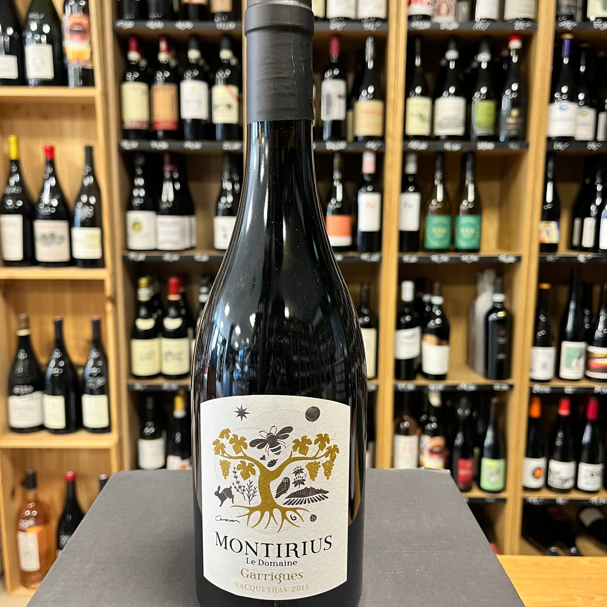 Bouteille Vin rouge Garrigues 2015, Côtes du Rhône
