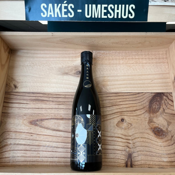 Saké Kurumazaka, Japon