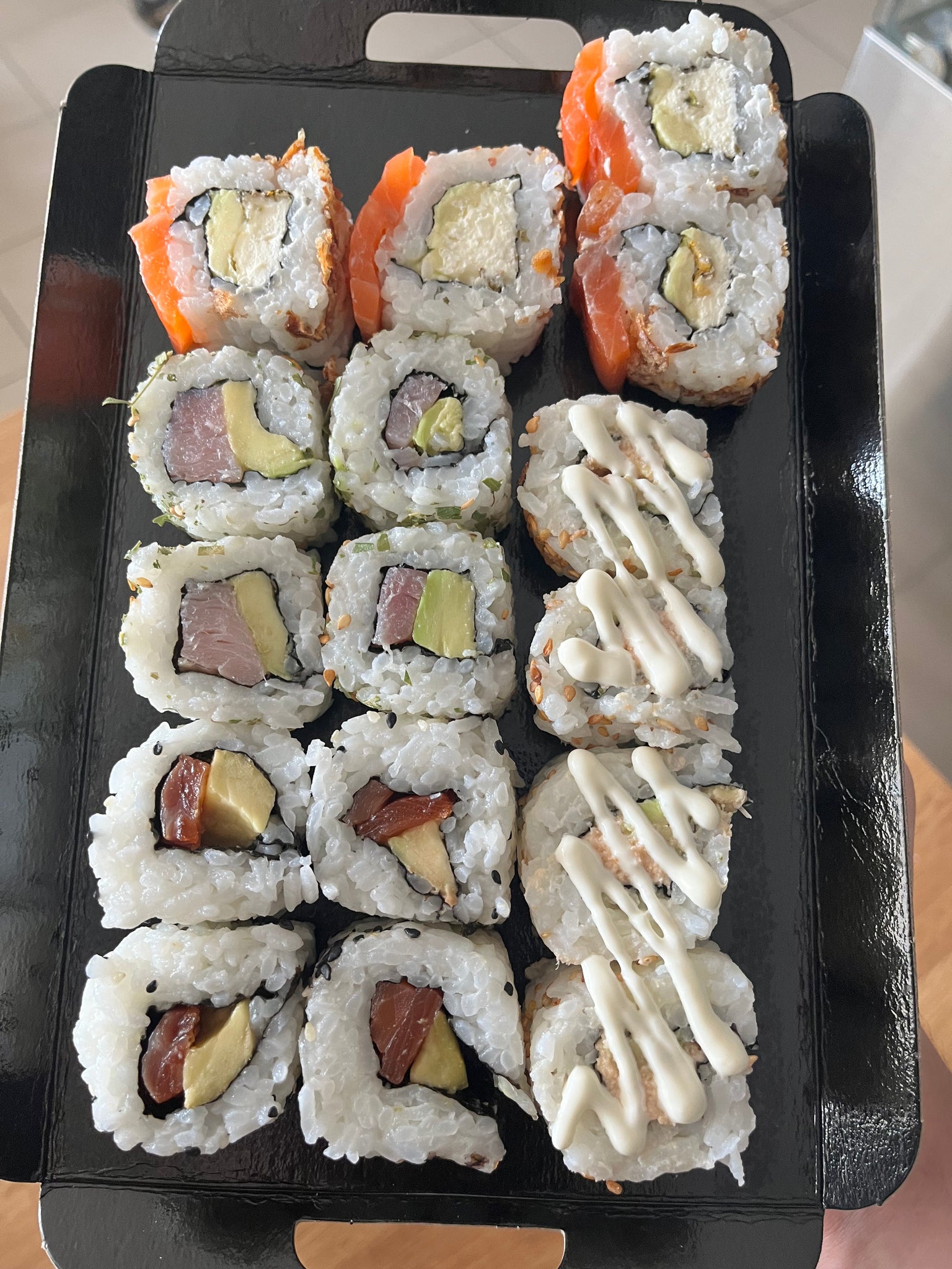 Plateau California Maki (Sushis)