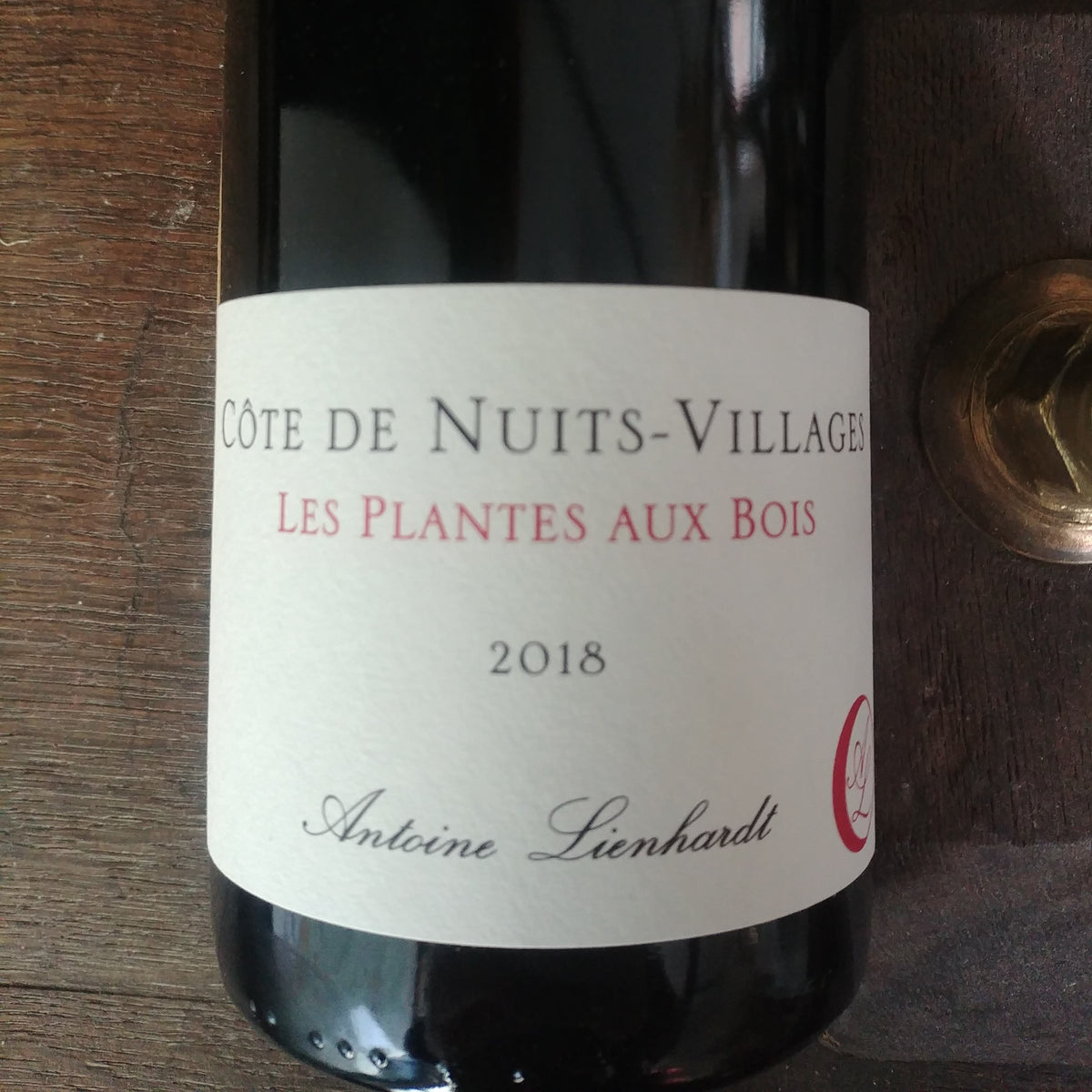 Bouteille de Plantes aux bois 2018 – Antoine Lienhardt, Côte de Nuits-Villages